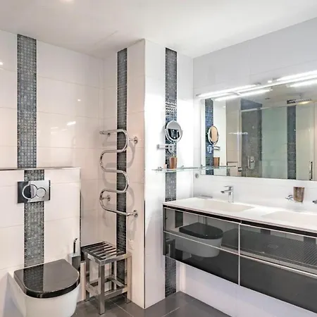 Colombier 5 *