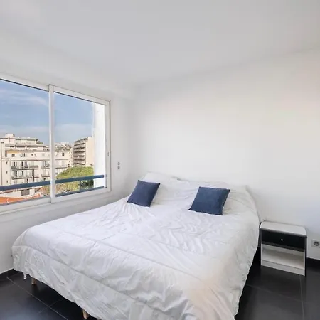 Colombier 5 * Antibes